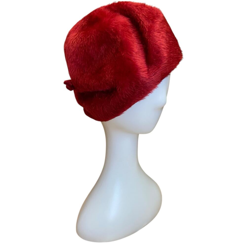 1960s Hudson’s Bay Red Velour Pillbox Hat – Brushed Wool, Made in England